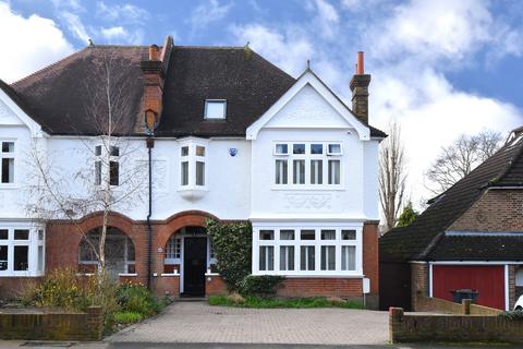 101 Farnaby Road, Bromley, BR1 4BN