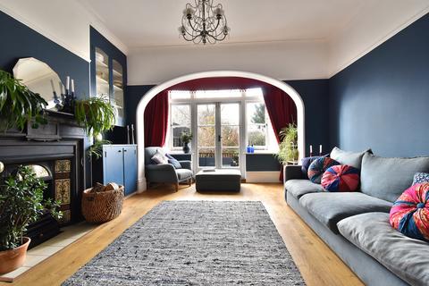 101 Farnaby Road, Bromley, BR1 4BN