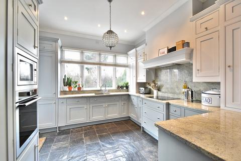 101 Farnaby Road, Bromley, BR1 4BN