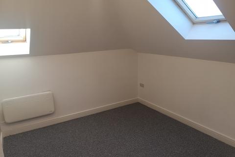 1 bedroom flat to rent - Botley Road, Park Gate SO31