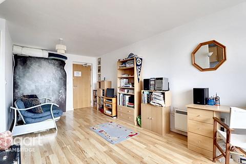 Studio for sale, Ruth Bagnall Court, Cambridge