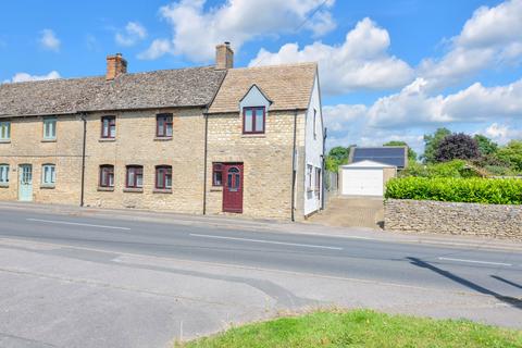 3 bedroom end of terrace house for sale, Main Road, Curbridge, OX29