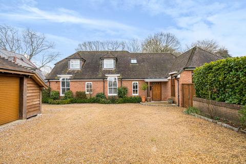 4 bedroom detached house for sale, Highbridge Road, Twyford Moors, Winchester, Hampshire, SO21