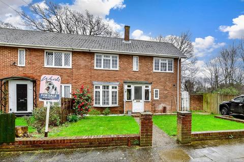 11 Carnation Close, East Malling, West Malling, ME19 6EZ
