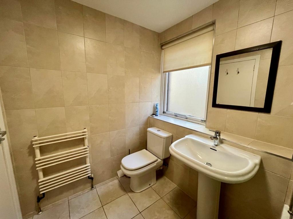 Bathroom 2
