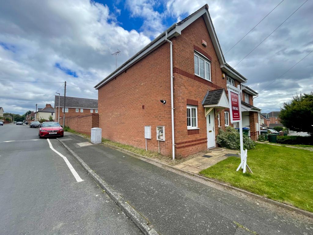 Meeting Street, Wednesbury WS10 2 bed end of terrace house for sale £