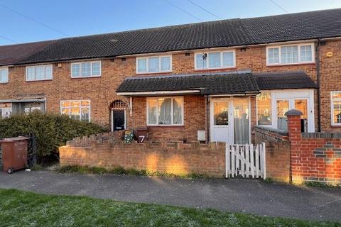 3 bedroom terraced house to rent, Kennet Green, South Ockendon