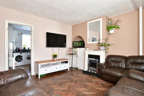 3 bedroom end of terrace house for sale, Rochester Road, Gravesend, Kent