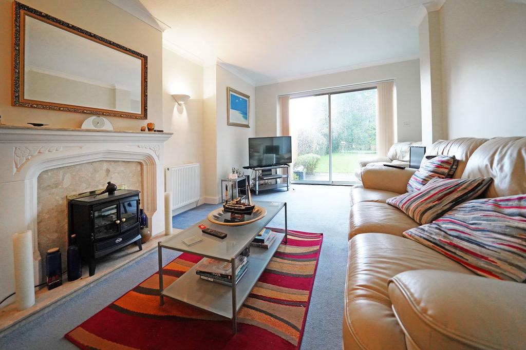 Grange Road, Dorridge, B93 3 bed semidetached house for sale £650,000