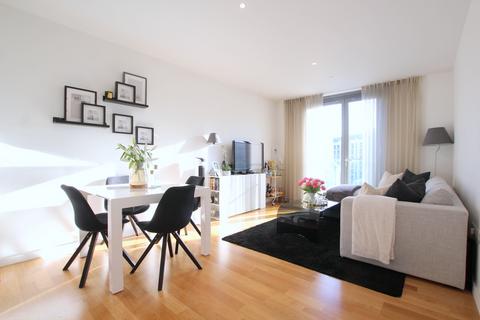 1 bedroom apartment for sale, Eastfields Avenue, London SW18