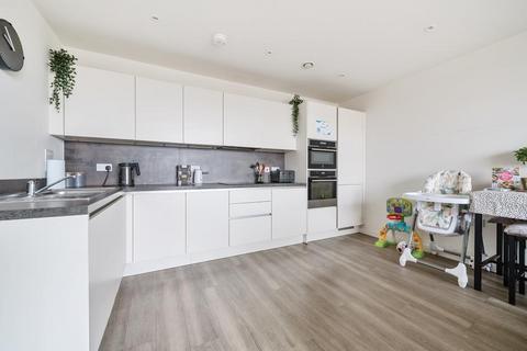 2 bedroom flat for sale, Hawfinch House,  Moorhen Drive,  West Hendon,  NW9