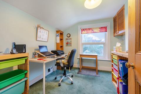 10 Crebor Street, East Dulwich, London, SE22 0HF