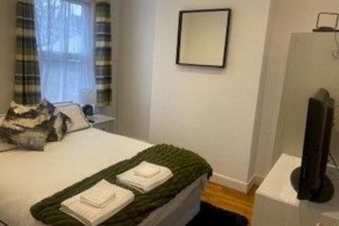 1 bedroom flat to rent, Gosterwood Street, Deptford, London, SE8 5NX