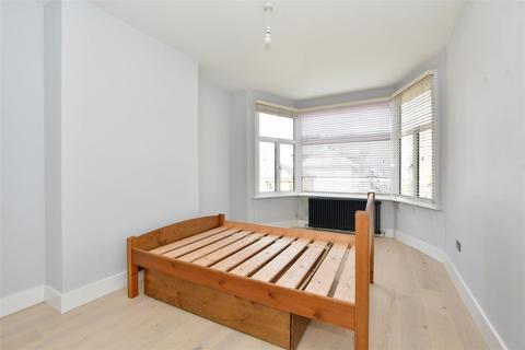 3 bedroom end of terrace house for sale, Cleveland Park Crescent, Walthamstow