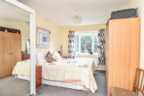 2 bedroom apartment for sale - Gilbert Road, Bromsgrove, Worcestershire, B60
