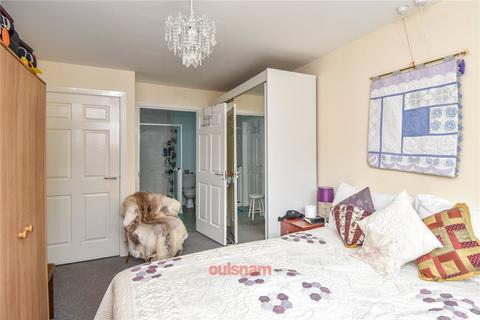 2 bedroom apartment for sale, Gilbert Road, Bromsgrove, Worcestershire, B60