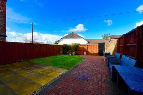 4 bedroom semi-detached house for sale, Kiln Lane, Dentons Green