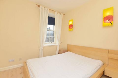 91/8 Constitution Street, Edinburgh, EH6 7AE