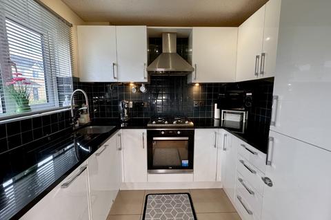 2 bedroom terraced house for sale, Grasshaven Way, Thamesmead, London, SE28 8TL