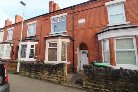 3 bedroom terraced house to rent, Co-Operative Avenue,