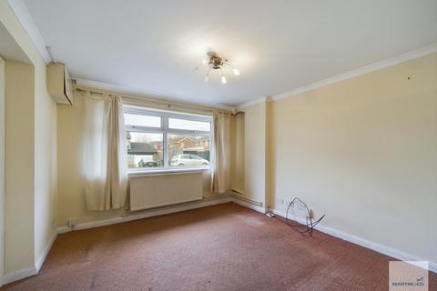22 Borman Close, Nottingham, NG6 7AY