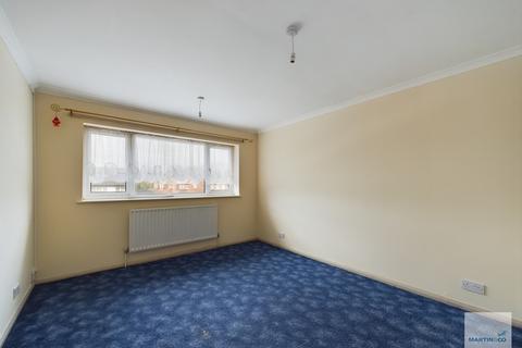 22 Borman Close, Nottingham, NG6 7AY