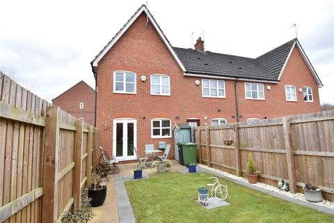 3 bedroom end of terrace house for sale, Honeymans Gardens, Droitwich, Worcestershire, WR9