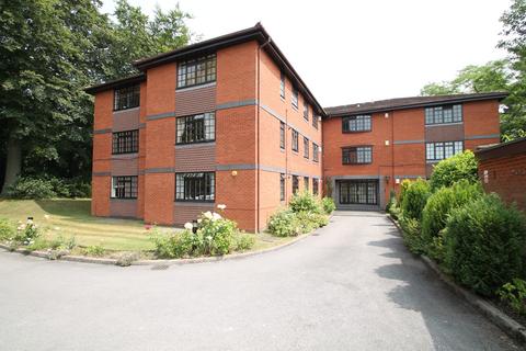 2 bedroom flat to rent - Woodbourne Court, Woodbourne Road, Sale, M33