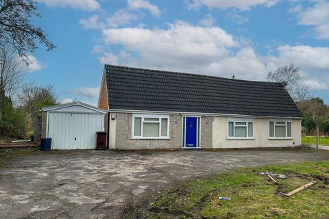 4 bedroom detached bungalow for sale, Creynolds Lane, Solihull B90