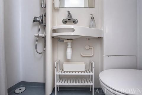 Studio to rent, Stoke Newington Church Street, Stoke Newington