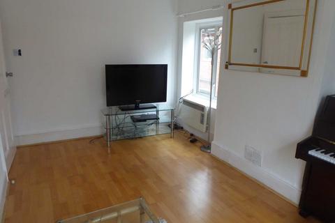 2 bedroom flat to rent - Woodcote Road, Caversham Heights