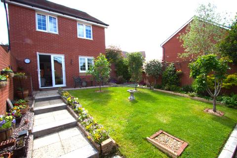 4 bedroom detached house for sale, Richard Close, Ottery St Mary