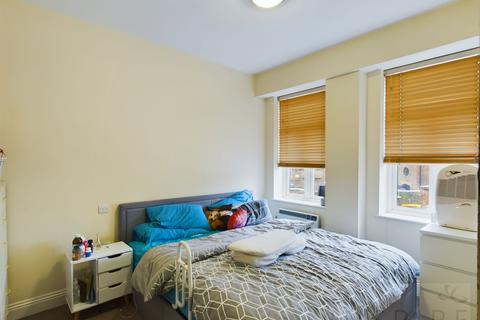 1 bedroom apartment to rent, Dulcima House, Horsham RH12