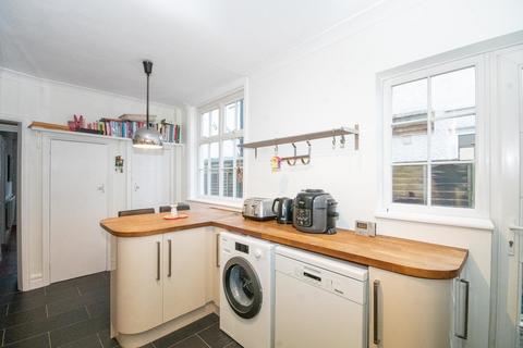19 Cecil Park, Pinner, HA5 5HJ