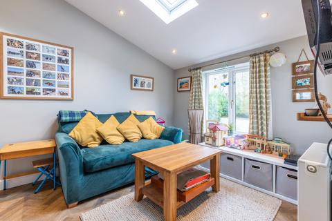 8 Bolefoot, Oxenholme, Kendal, LA9 7EX