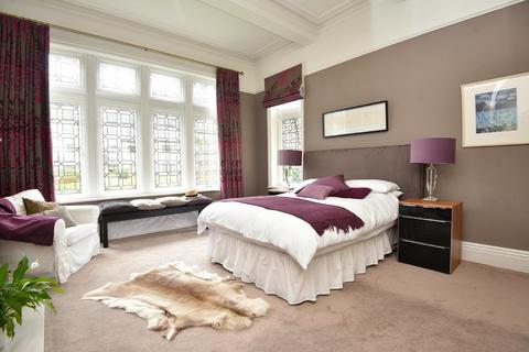 Flat 1, 1 Coppice Drive, Harrogate, HG1 2JE