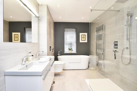 Flat 1, 1 Coppice Drive, Harrogate, HG1 2JE