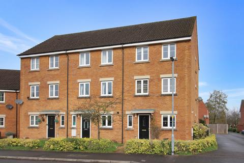 4 bedroom townhouse for sale, Mustang Close, Westbury