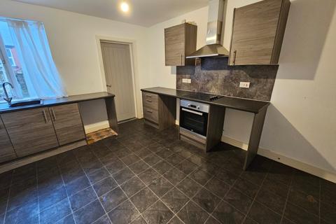 3 bedroom house to rent, Chilton Street, Barnsley