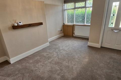 3 bedroom semi-detached house to rent, Sheffield Road, Barnsley