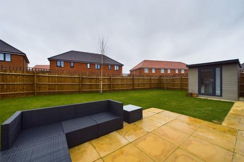 3 bedroom detached house for sale, Whitwell Drive, Drakelow