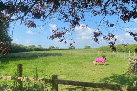 3 bedroom equestrian property for sale, Main Road, Grainthorpe, Louth