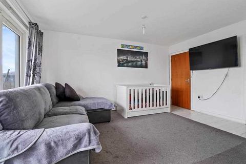 undefined, Samuel Garside House, De Pass Gardens, Barking, Essex