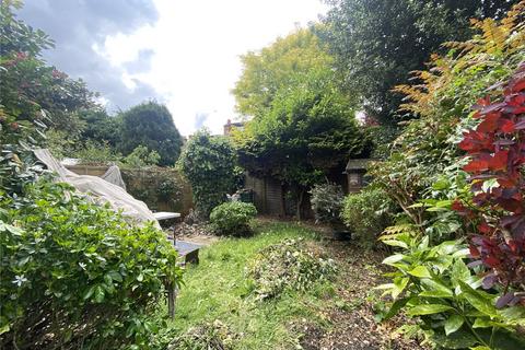 2 bedroom apartment to rent, Salisbury Road, Barnet, Hertfordshire, EN5