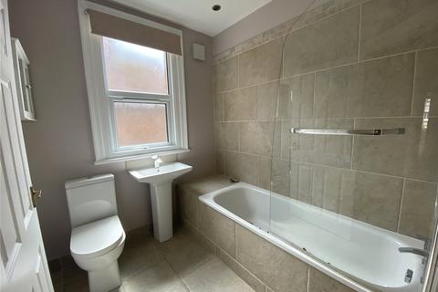 2 bedroom apartment to rent, Salisbury Road, Barnet, Hertfordshire, EN5