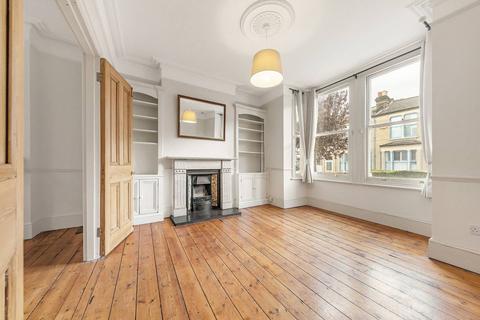 4 bedroom terraced house to rent, Sarsfeld Road, Wandsworth Common, London, SW12