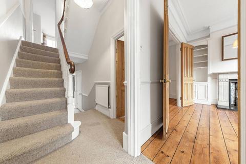 4 bedroom terraced house to rent - Sarsfeld Road, Wandsworth Common, London, SW12