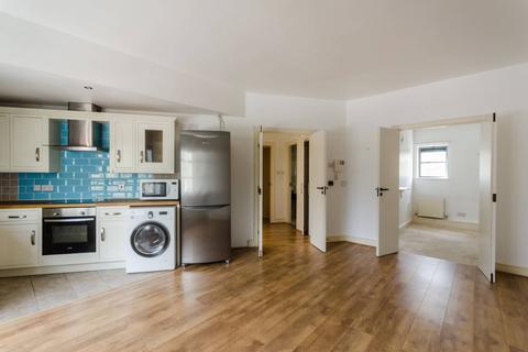 2 bedroom flat for sale, Quayside House, Canary Wharf, London, E14