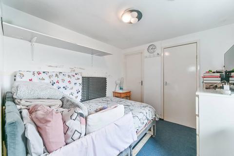 1 bedroom flat for sale, Hubbard Road, West Norwood, London, SE27