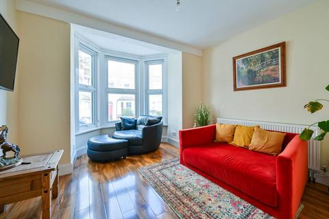 5 bedroom maisonette for sale - Maude Road, Peckham, London, SE5